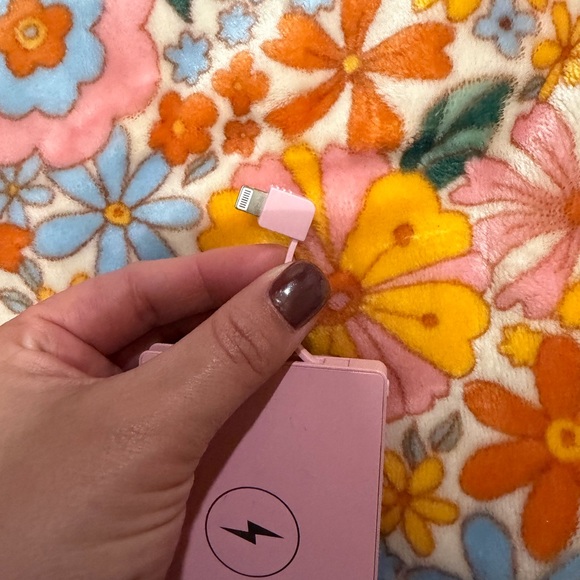 CLUTCH Charger - Picture 3 of 3